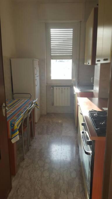 شقة Albenga Sul Mare Famiglie Ed Amici Fino 10 Posti المظهر الخارجي الصورة
