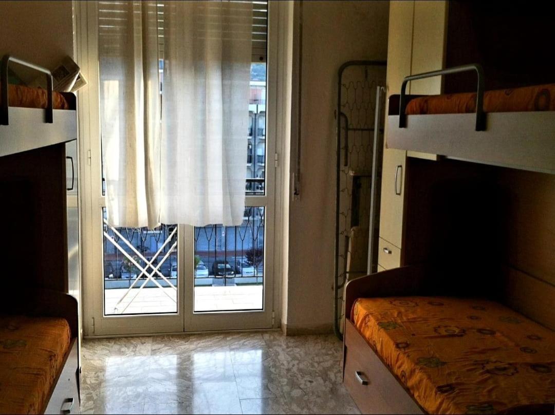 شقة Albenga Sul Mare Famiglie Ed Amici Fino 10 Posti المظهر الخارجي الصورة